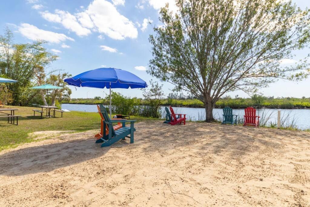 Waterfront Home Punta Gorda Exterior photo